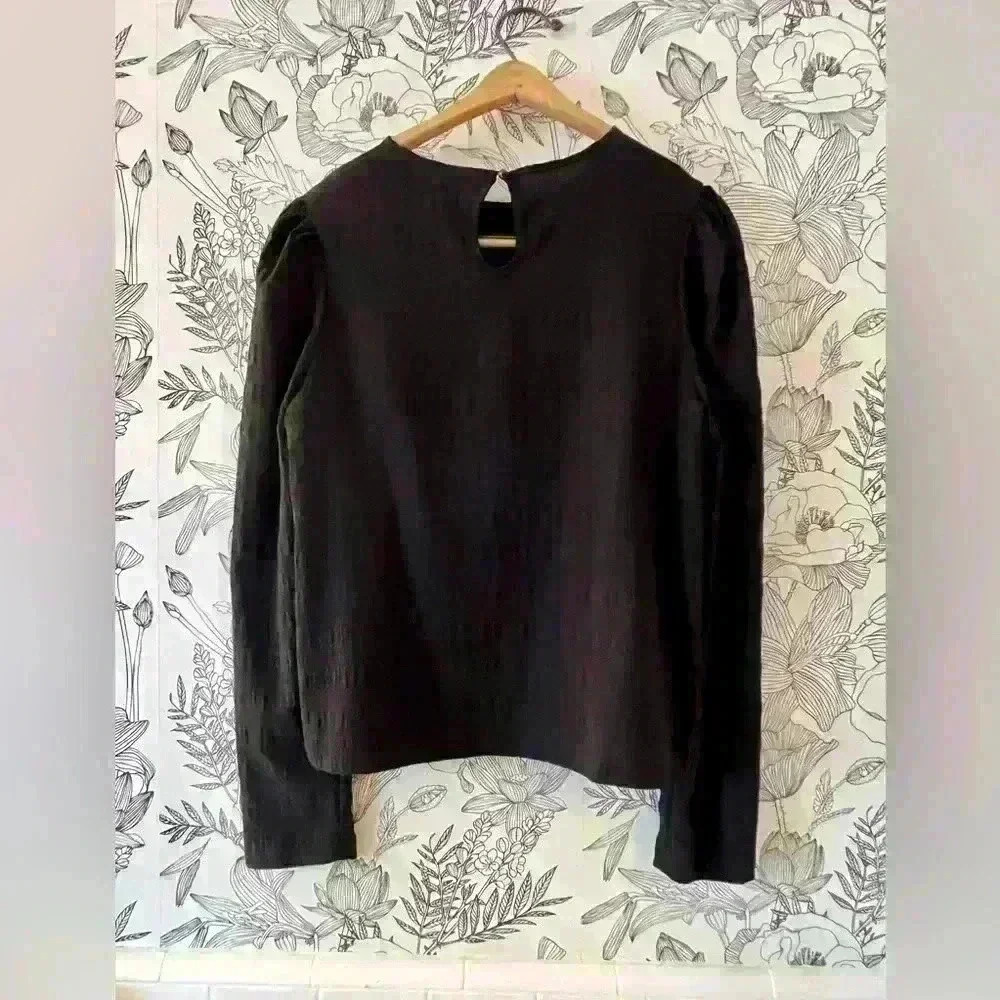Black Puff Sleeve Blouse - Picture 2 of 2